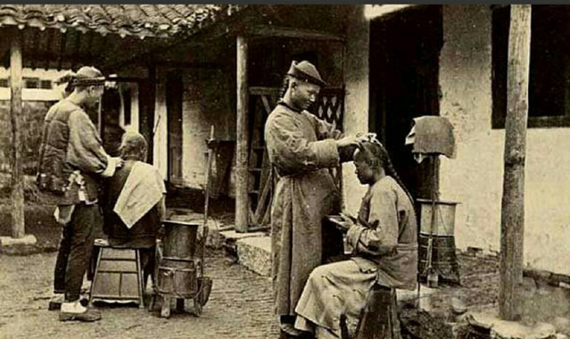 剃头挑子走街巷——民国老北京的剃头匠与招徕声